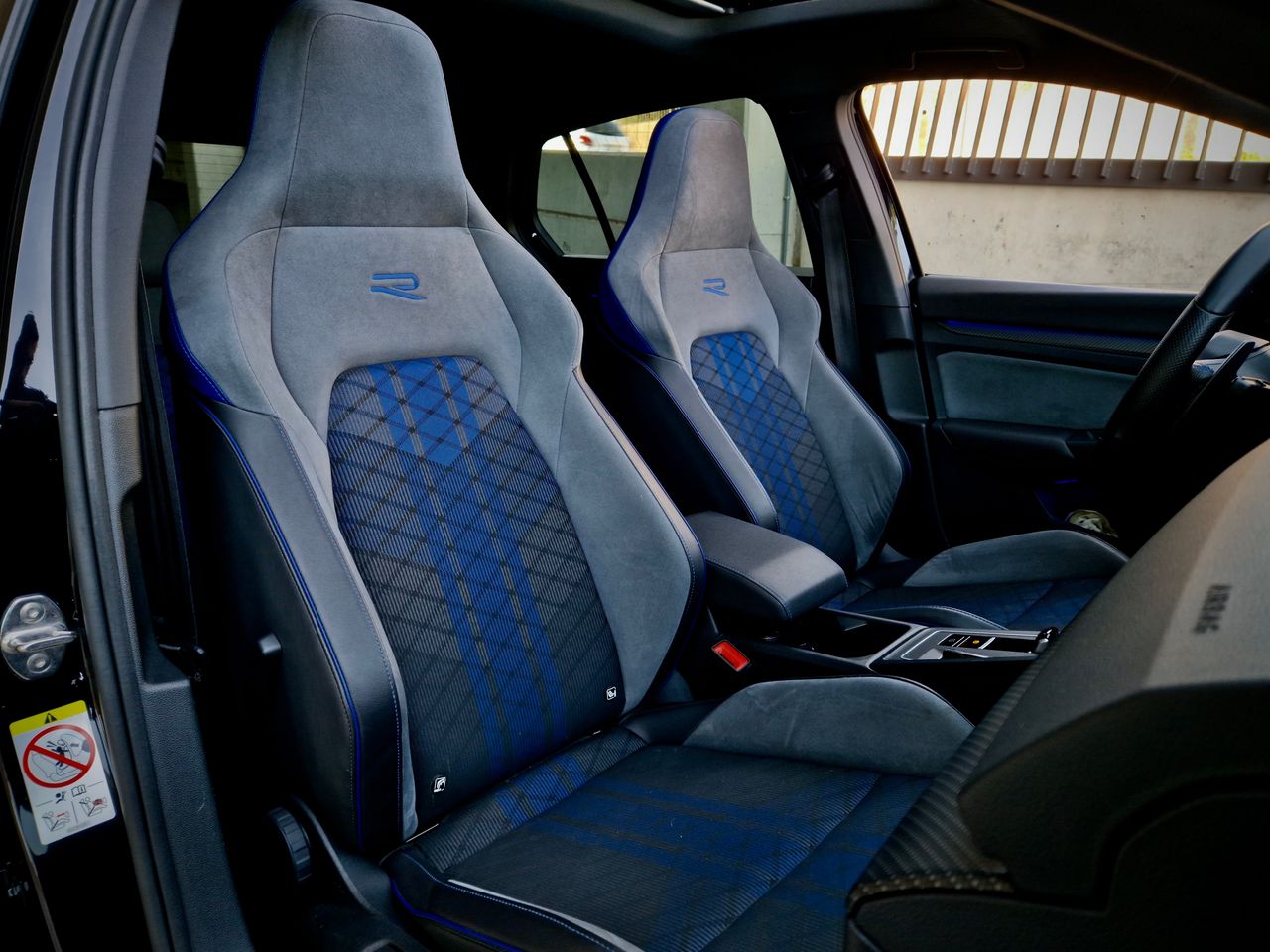 Volkswagen Golf R - Foto 8