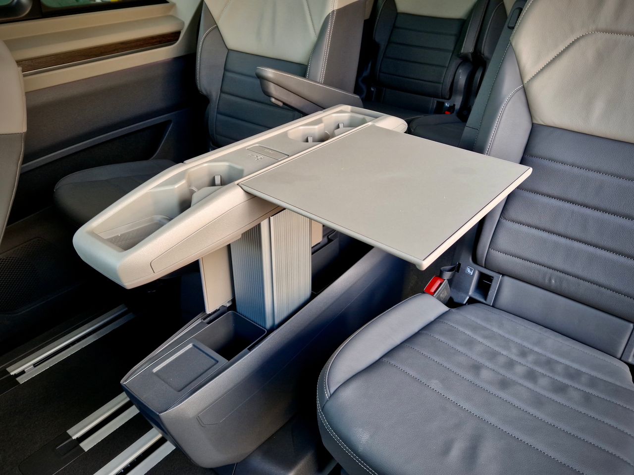 Volkswagen Multivan Style - Foto 36