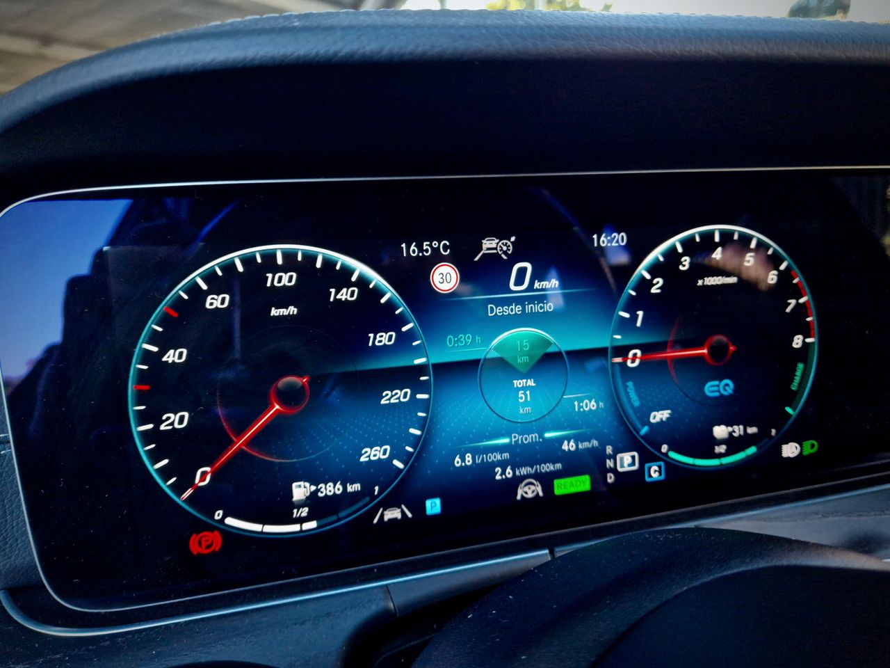 Mercedes Clase E 300e - Foto 17