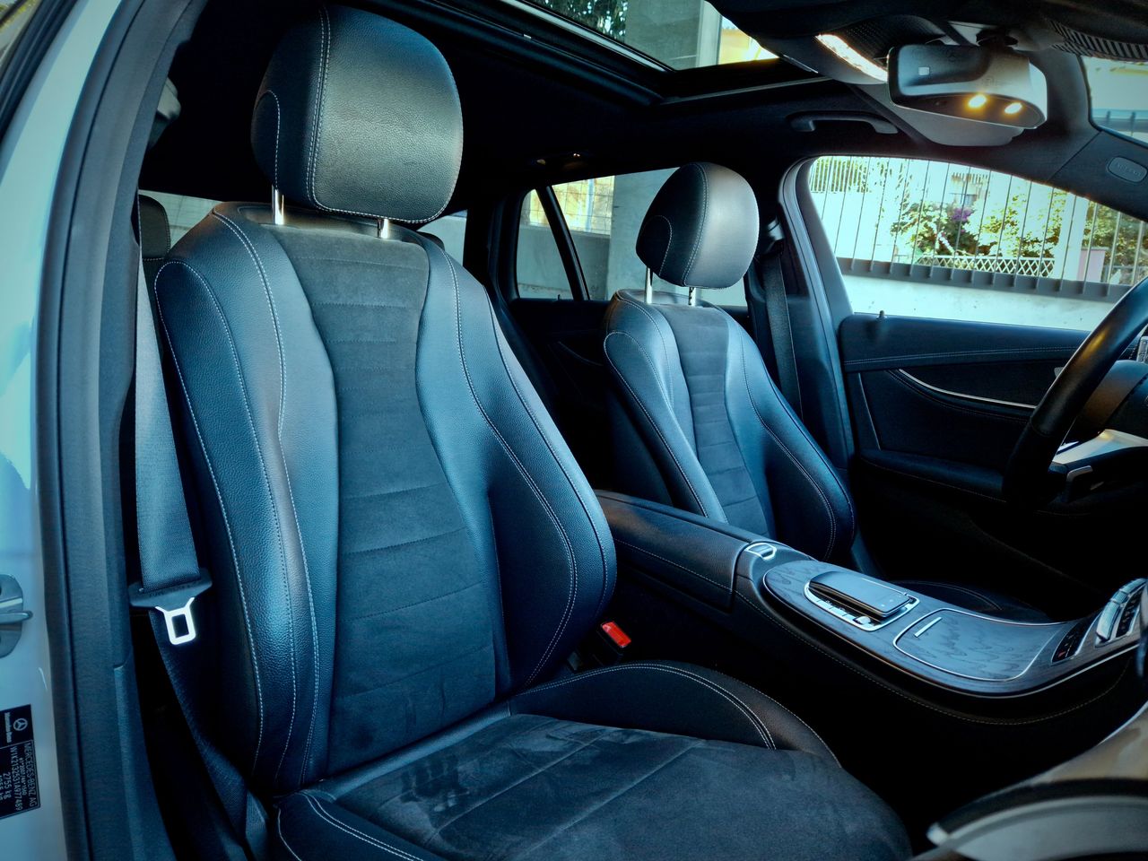 Mercedes Clase E 300e - Foto 9