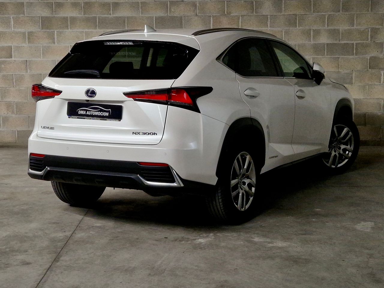 Lexus NX 300h - Foto 6