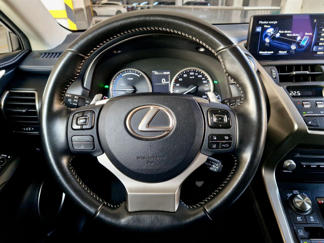 Lexus NX 300h - Foto 7