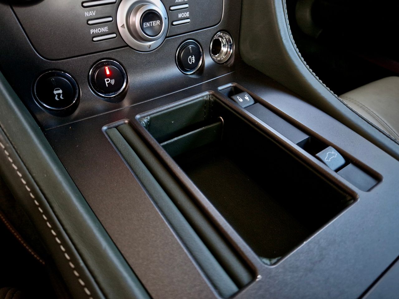 Aston martin V8 Vantage Sportshift - Foto 30