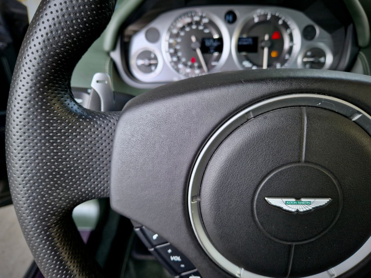 Aston martin V8 Vantage Sportshift - Foto 14
