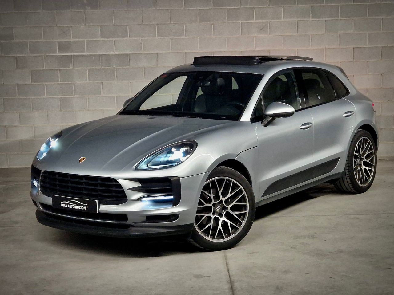 Porsche Macan . - Foto 17