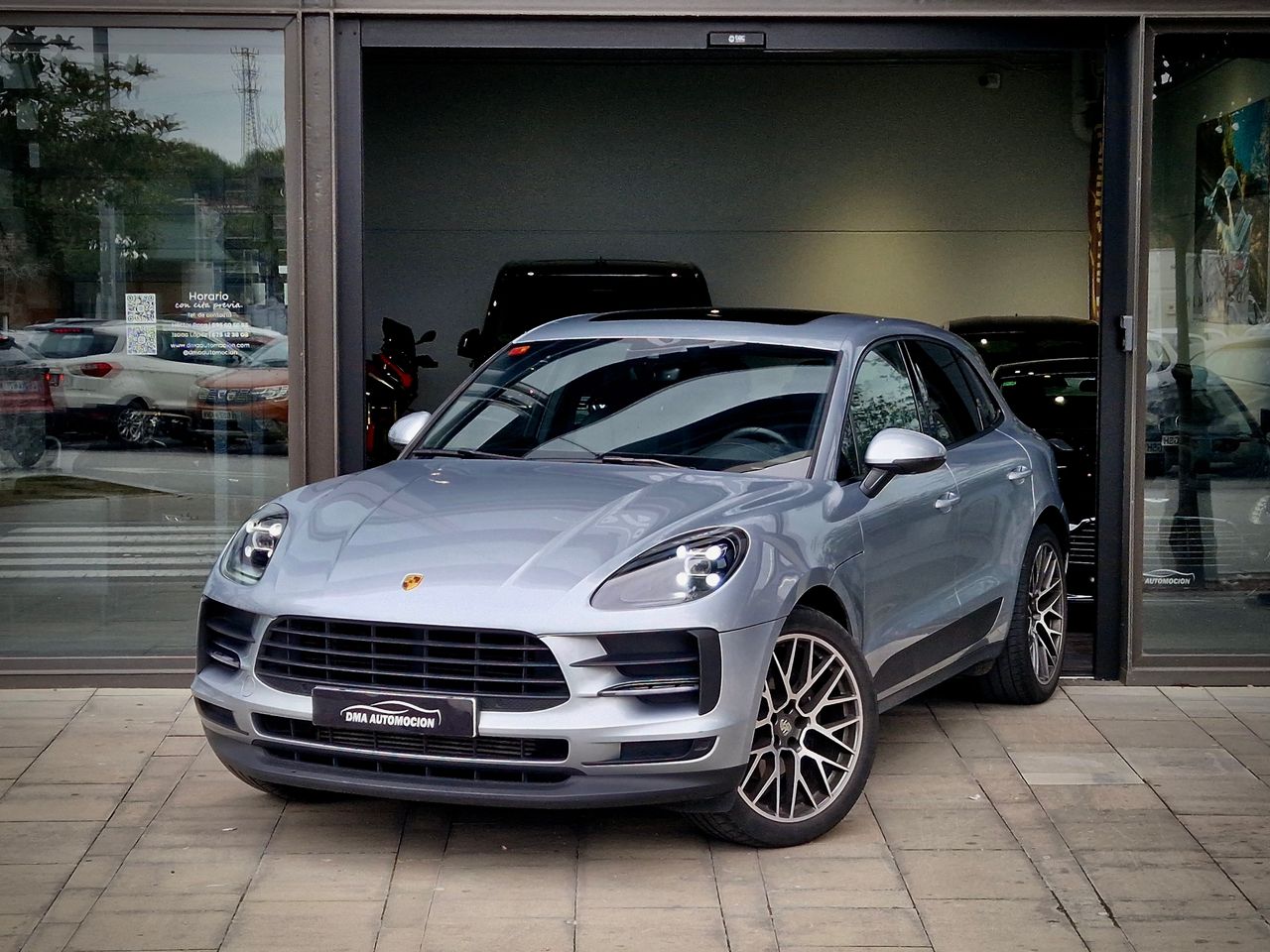 Porsche Macan . - Foto 33
