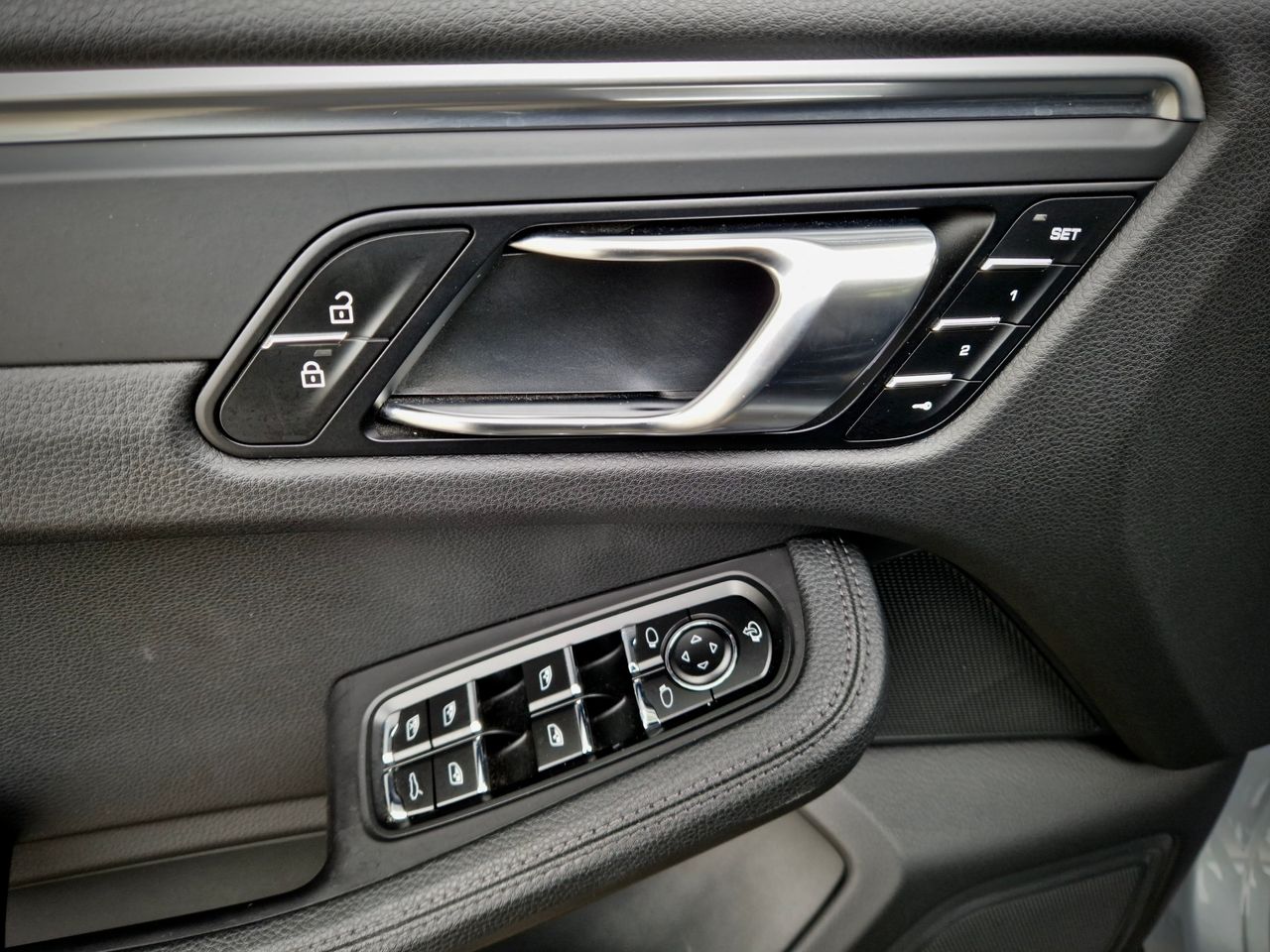 Porsche Macan . - Foto 32