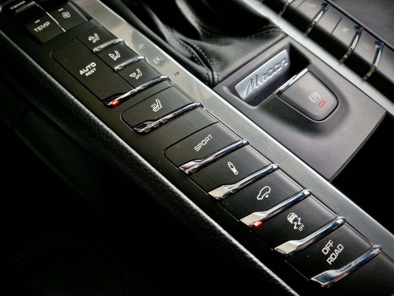 Porsche Macan . - Foto 29