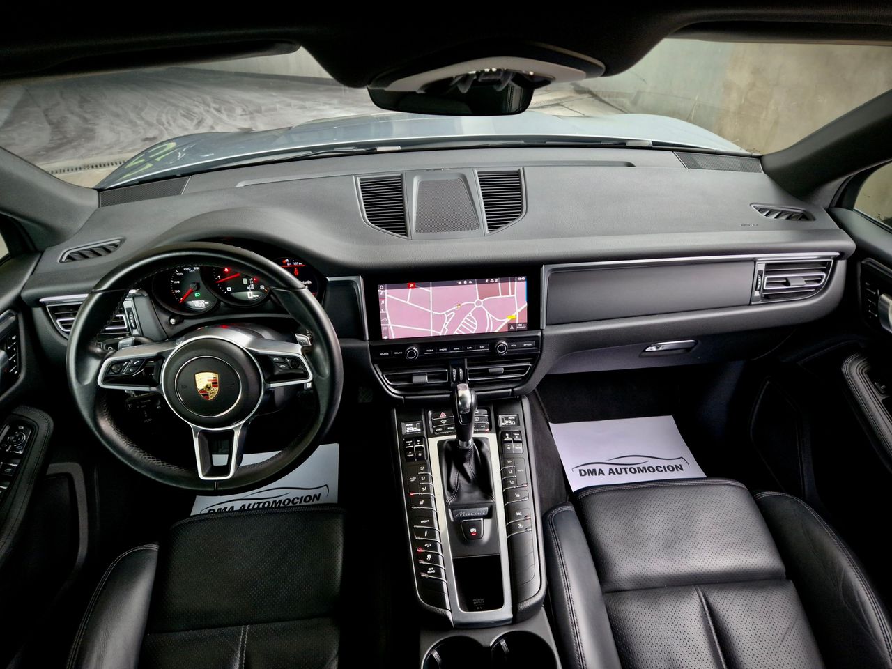 Porsche Macan . - Foto 21