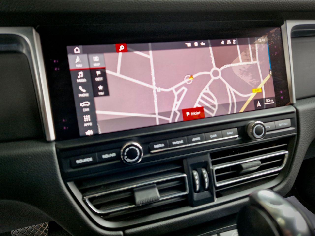 Porsche Macan . - Foto 22