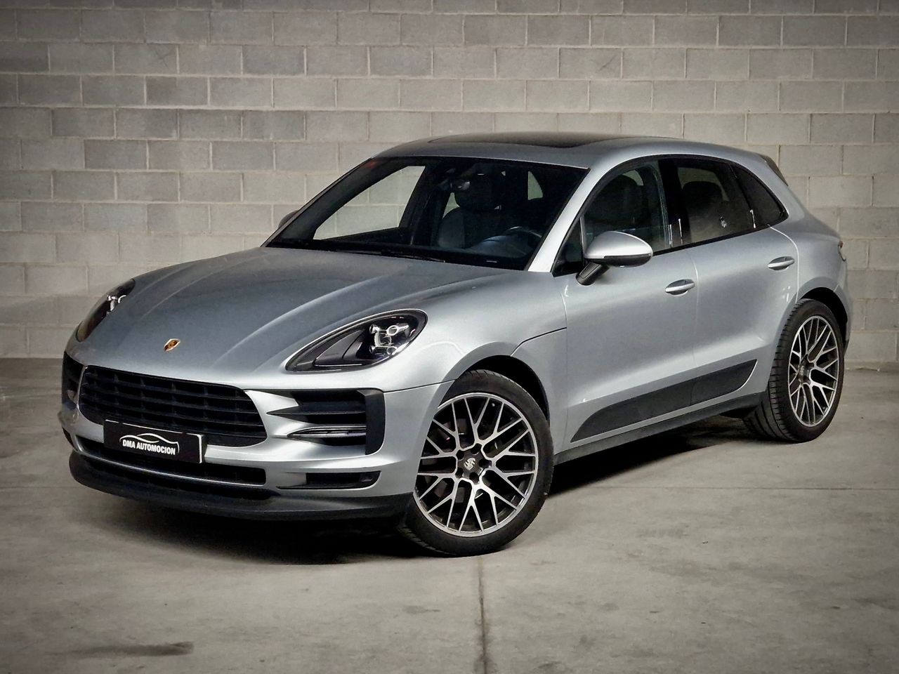 Porsche Macan . - Foto 18