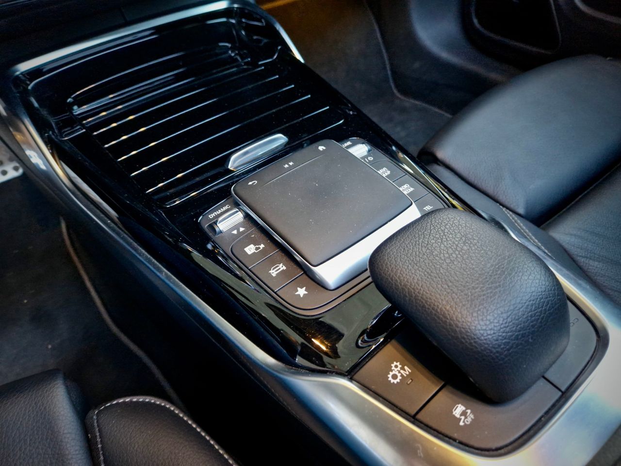 Mercedes CLA 45 AMG 4MATIC - Foto 21