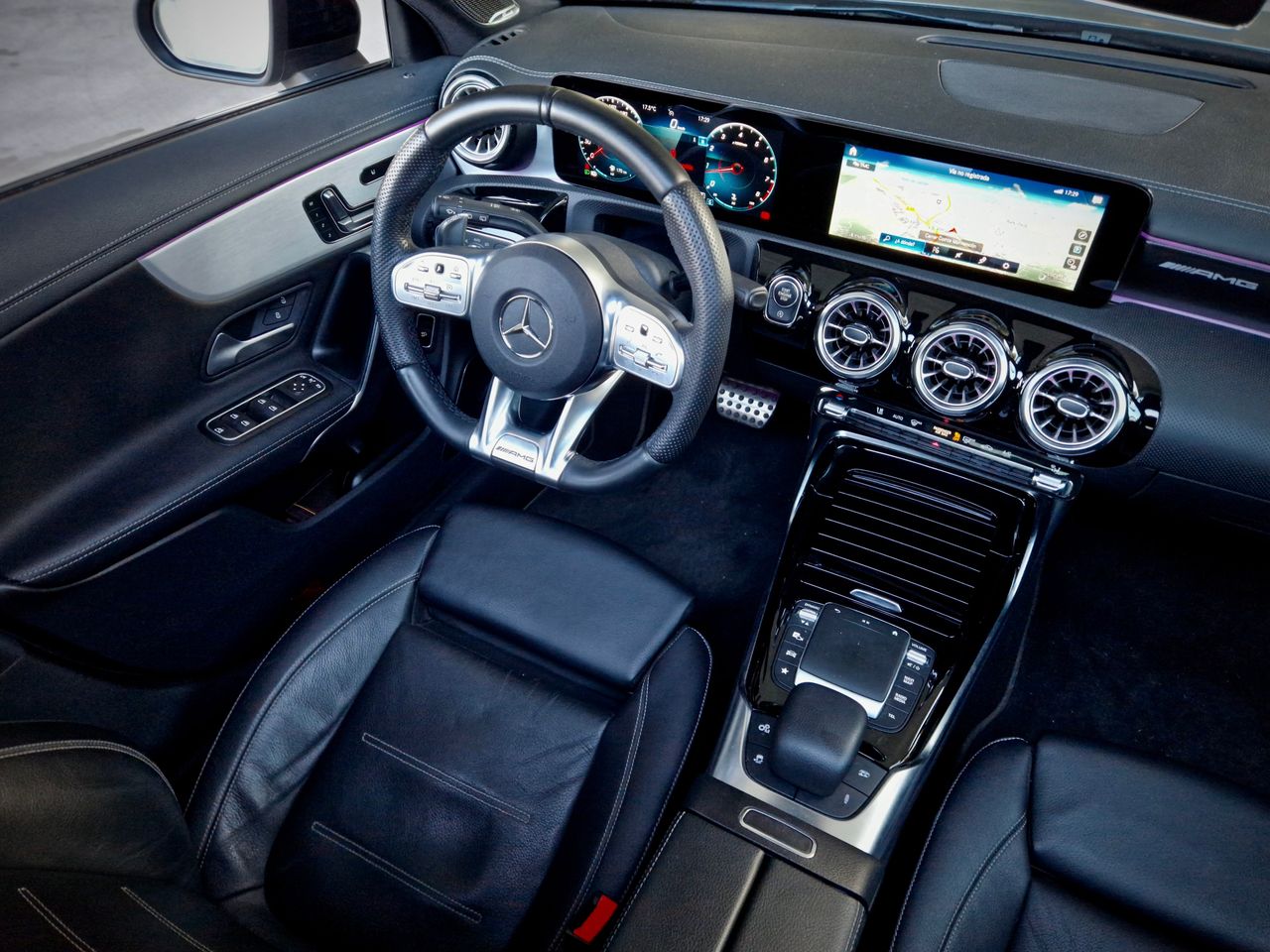 Mercedes CLA 45 AMG 4MATIC - Foto 10