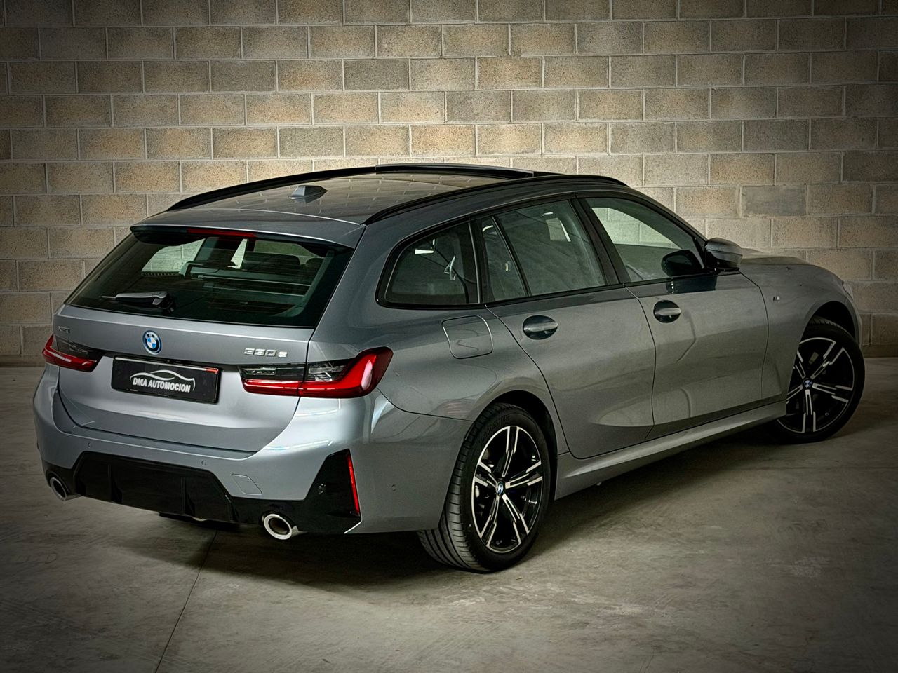 BMW Serie 3 330e XDrive Touring - Foto 14