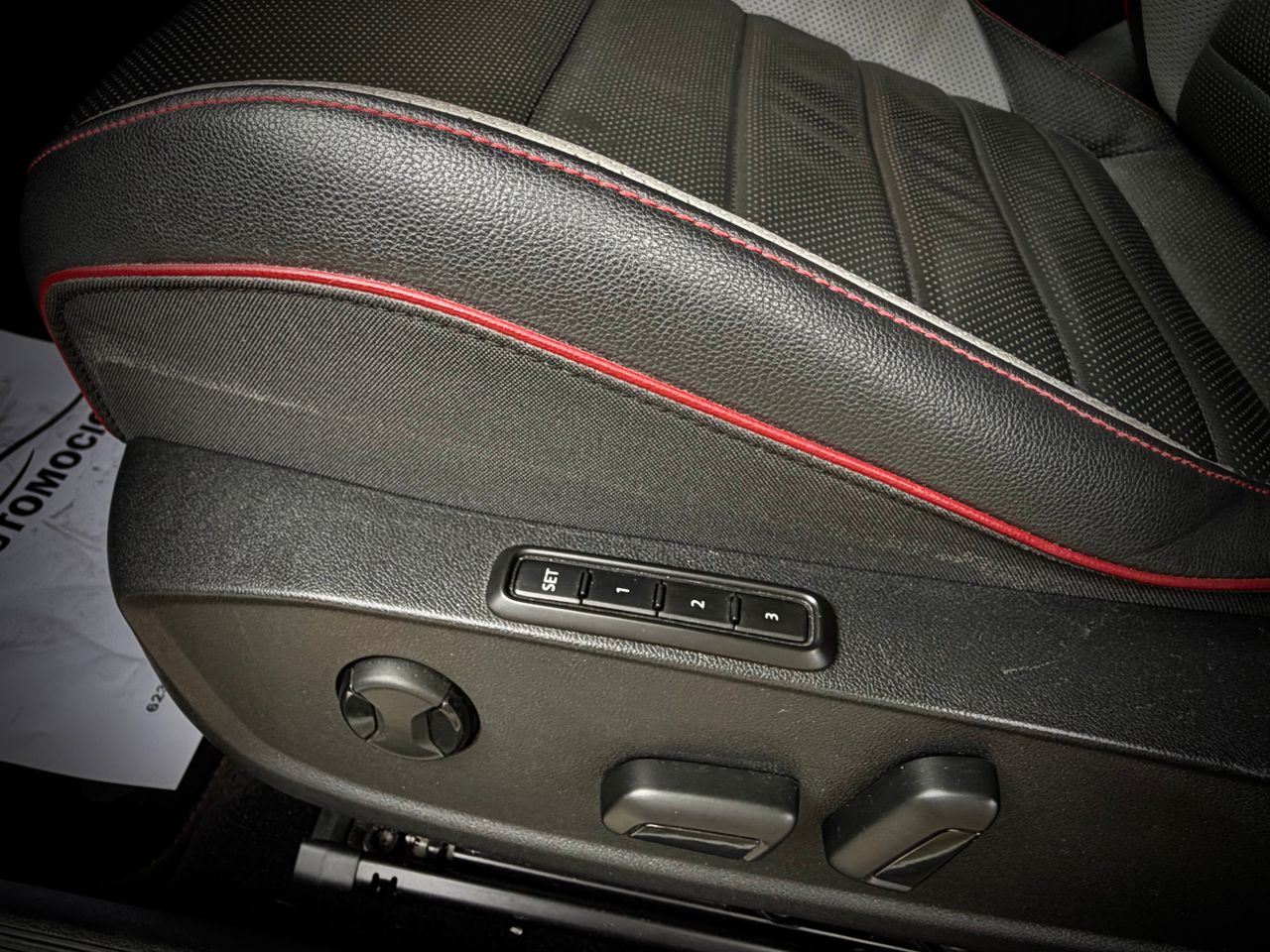 Volkswagen Golf GTI. - Foto 5