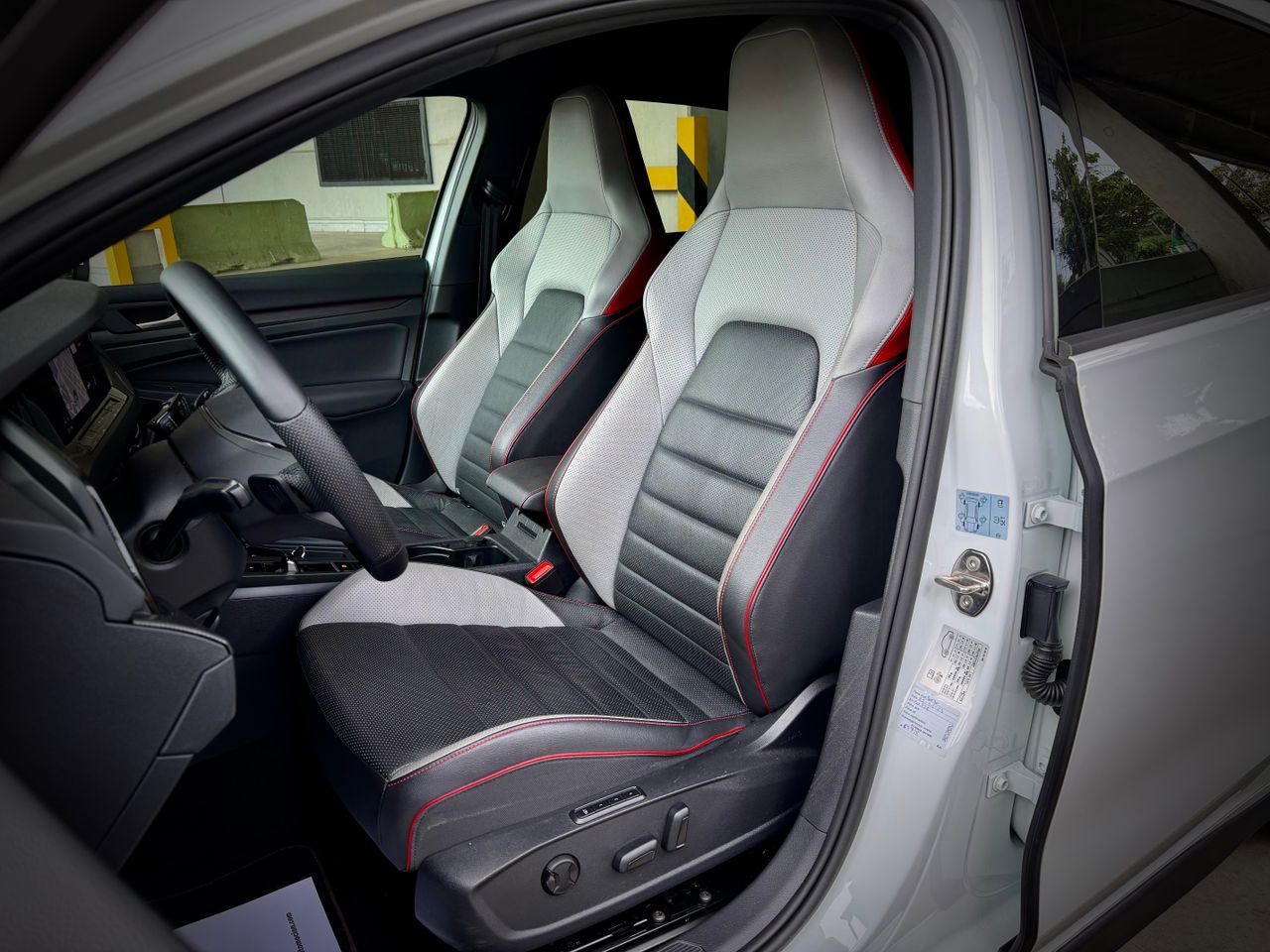 Volkswagen Golf GTI. - Foto 4