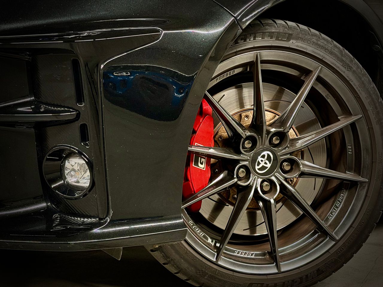 Toyota GR Yaris GR - Foto 19