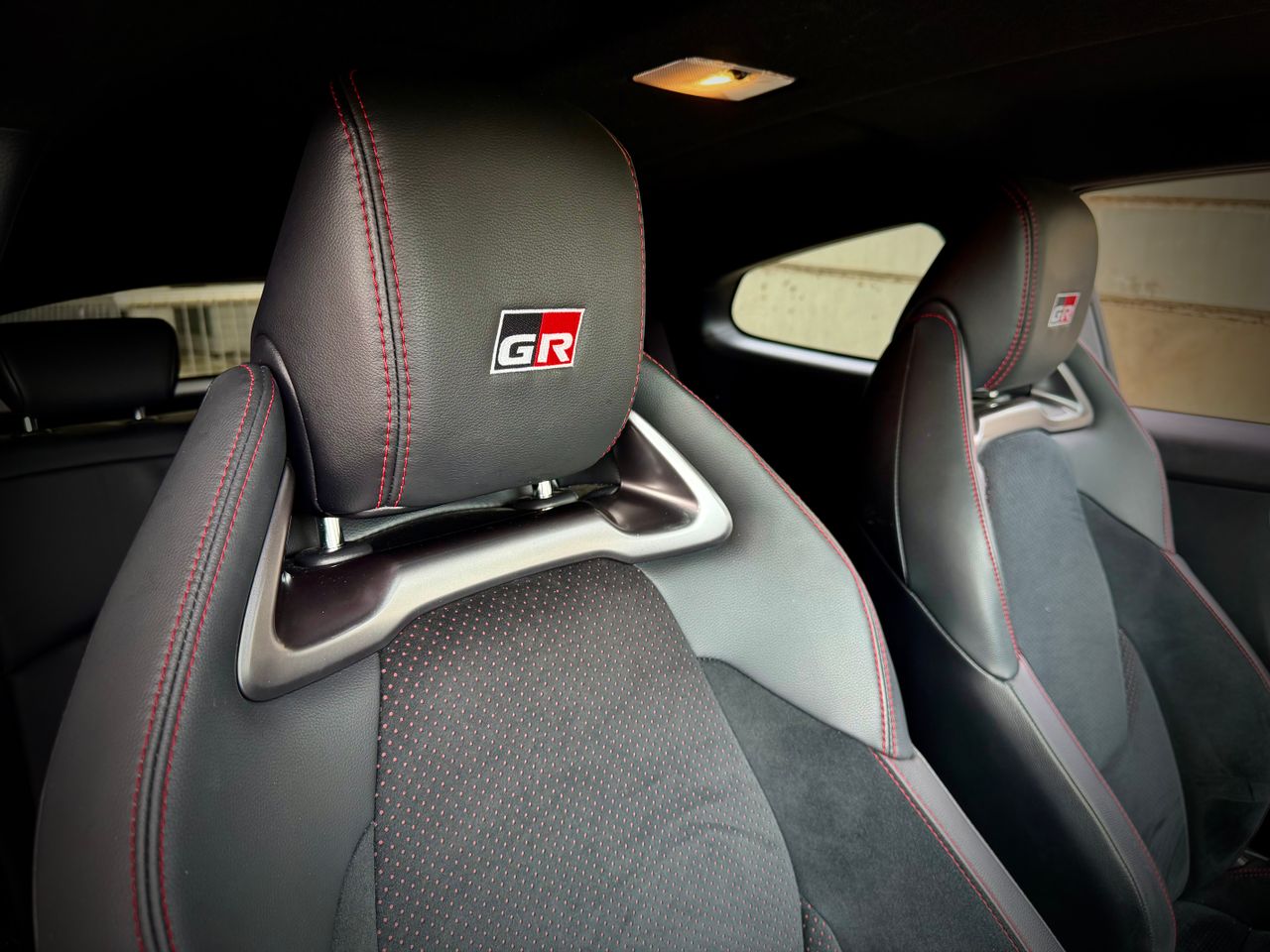 Toyota GR Yaris GR - Foto 9