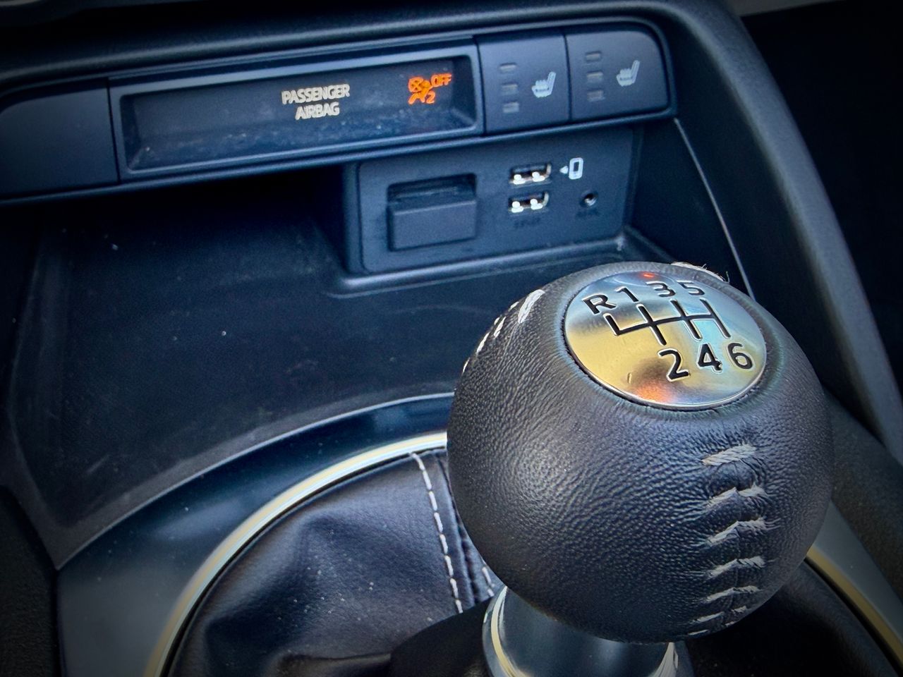 Mazda MX-5  SKYACTIV KIZUNA - Foto 31