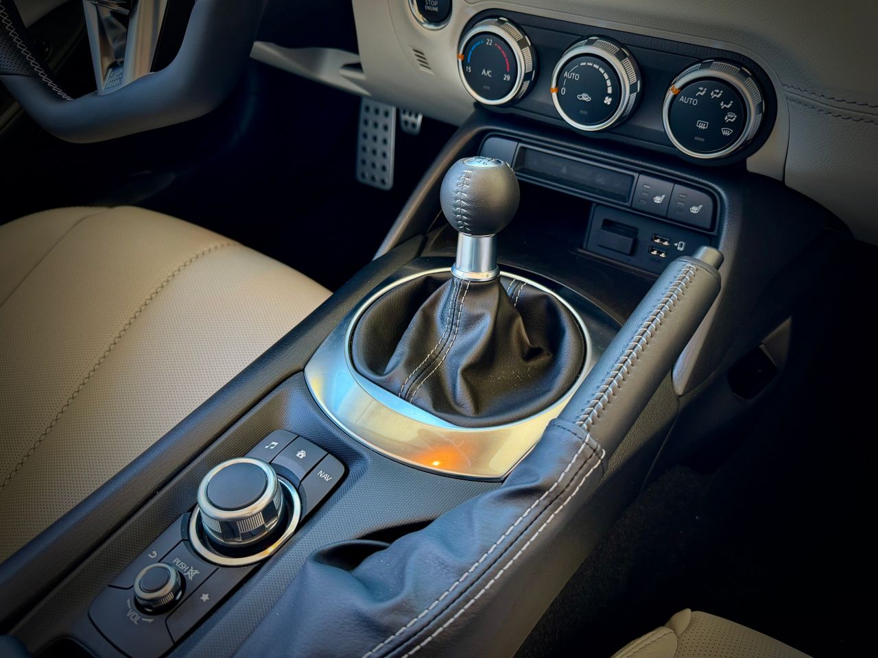 Mazda MX-5  SKYACTIV KIZUNA - Foto 20