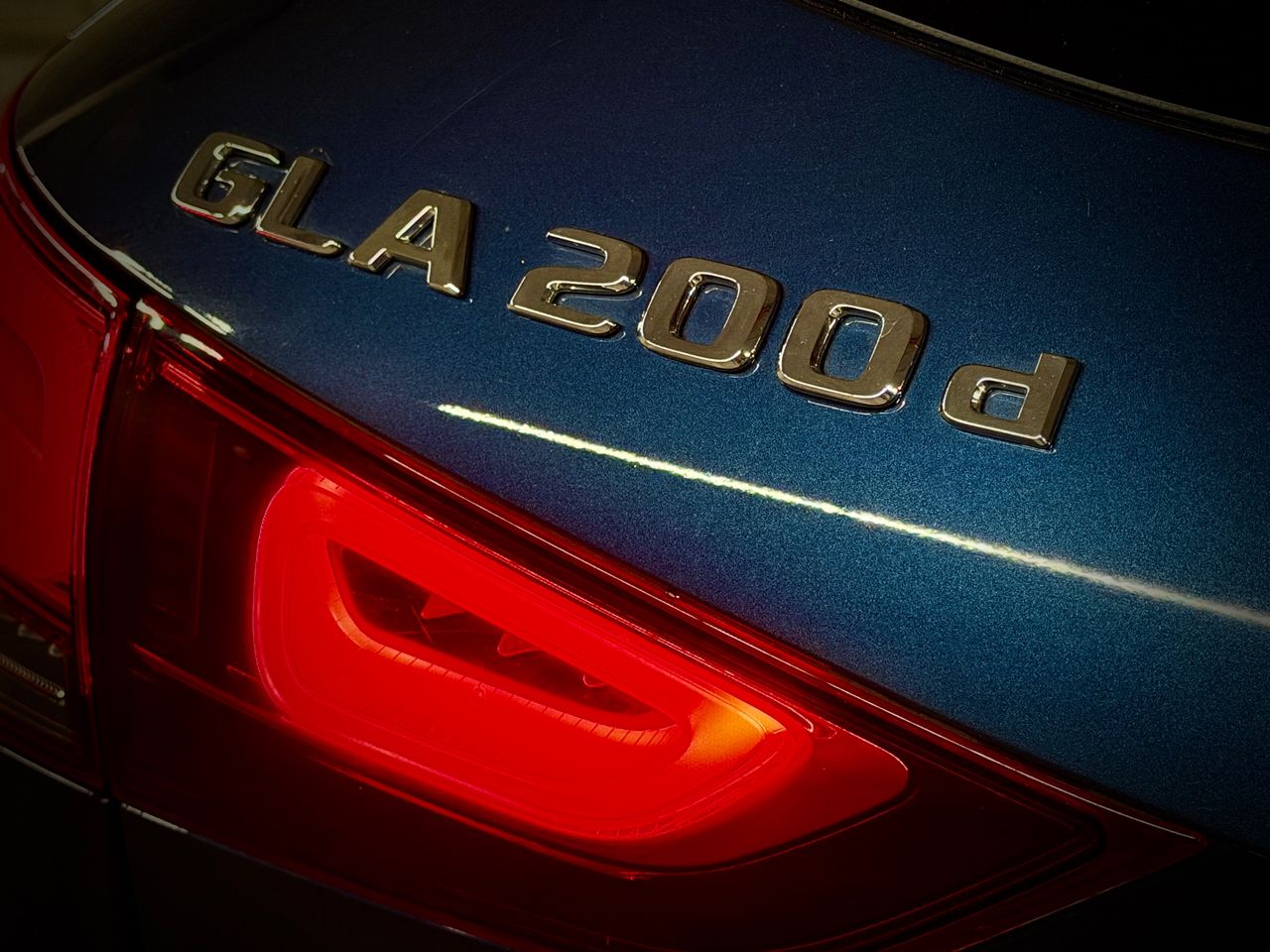 Mercedes GLA GLA 200 d 8G-DCT - Foto 36