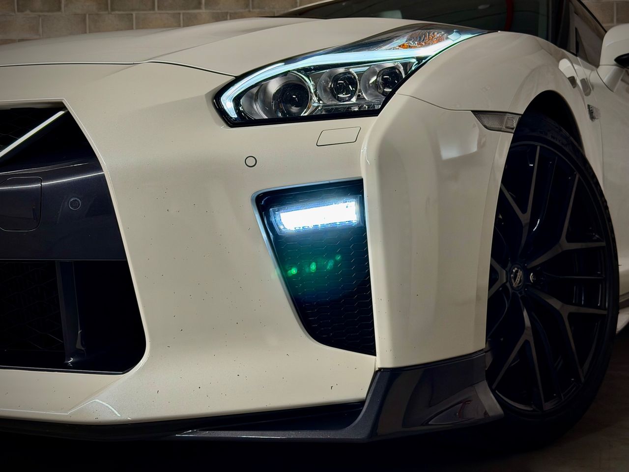 Nissan GT-R 3.8 V6 419 kW - Foto 19