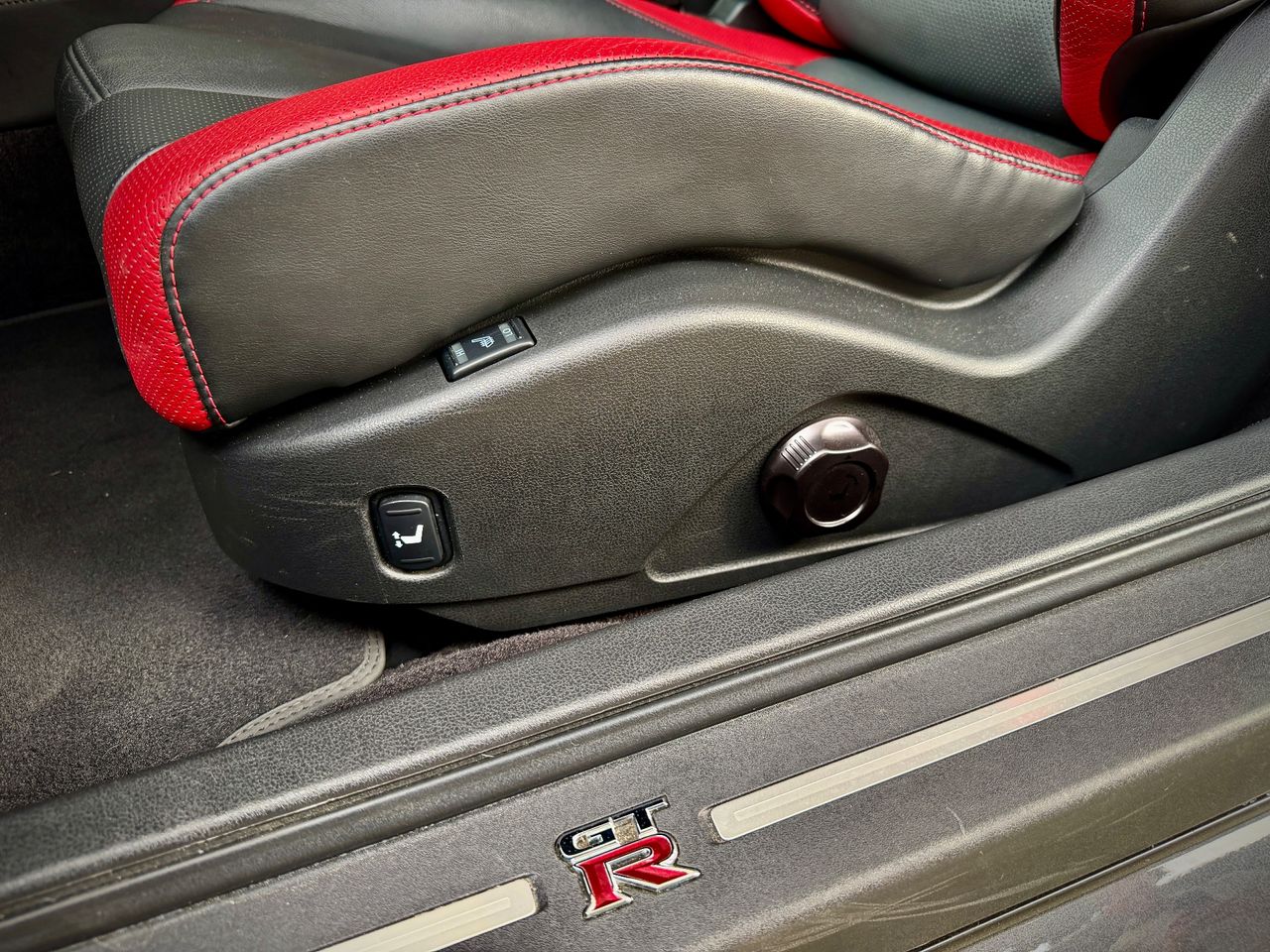 Nissan GT-R 3.8 V6 419 kW - Foto 6