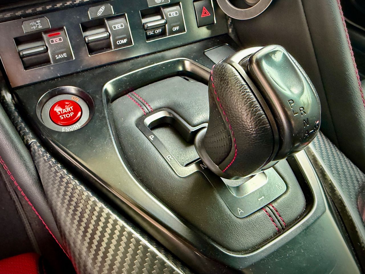 Nissan GT-R 3.8 V6 419 kW - Foto 31