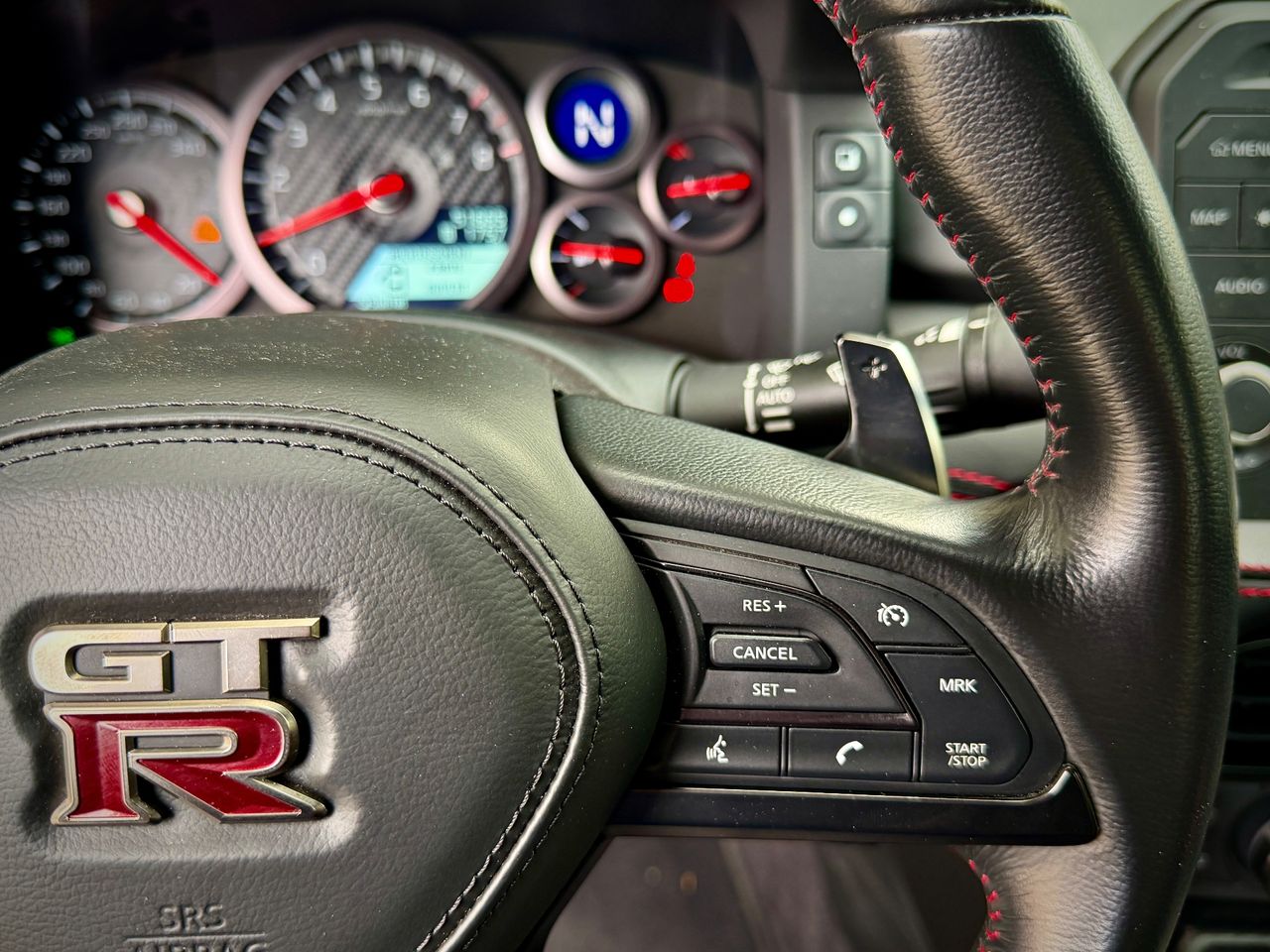 Nissan GT-R 3.8 V6 419 kW - Foto 10