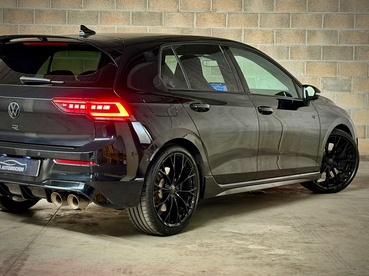 Volkswagen Golf R Black Edition 2.0 TSI 245 kW - Foto 23