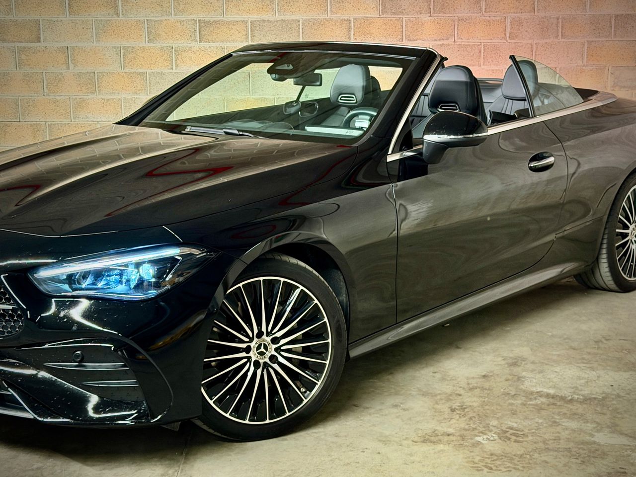 Mercedes CLE 300 4MATIC Cabrio - Foto 19