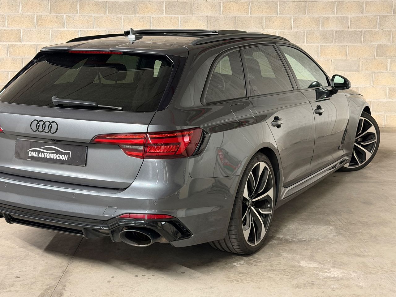 Audi A4 RS 4 Avant TFSI quattro 331 kW - Foto 13