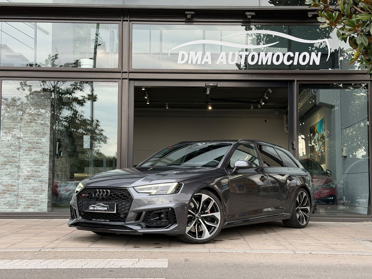 Audi A4 RS 4 Avant TFSI quattro 331 kW - Foto 28