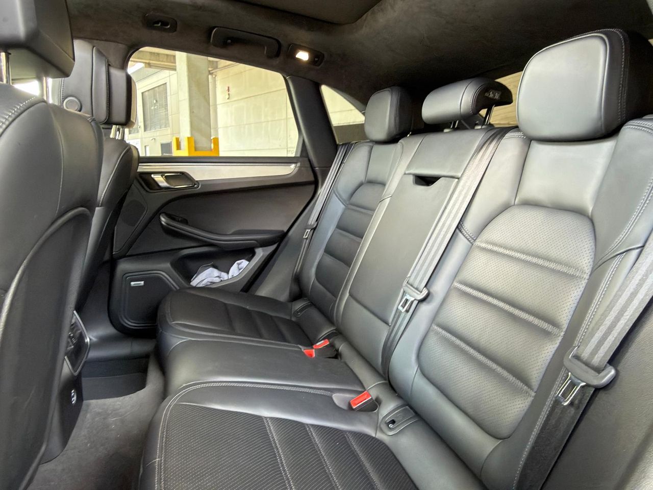 Porsche Macan Turbo - Foto 11