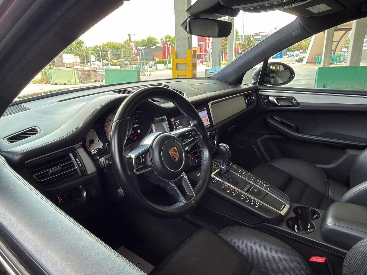 Porsche Macan Turbo - Foto 30