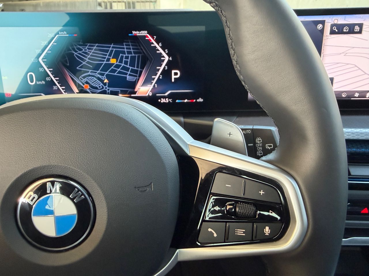 BMW Serie 3 330i xDrive Touring - Foto 16