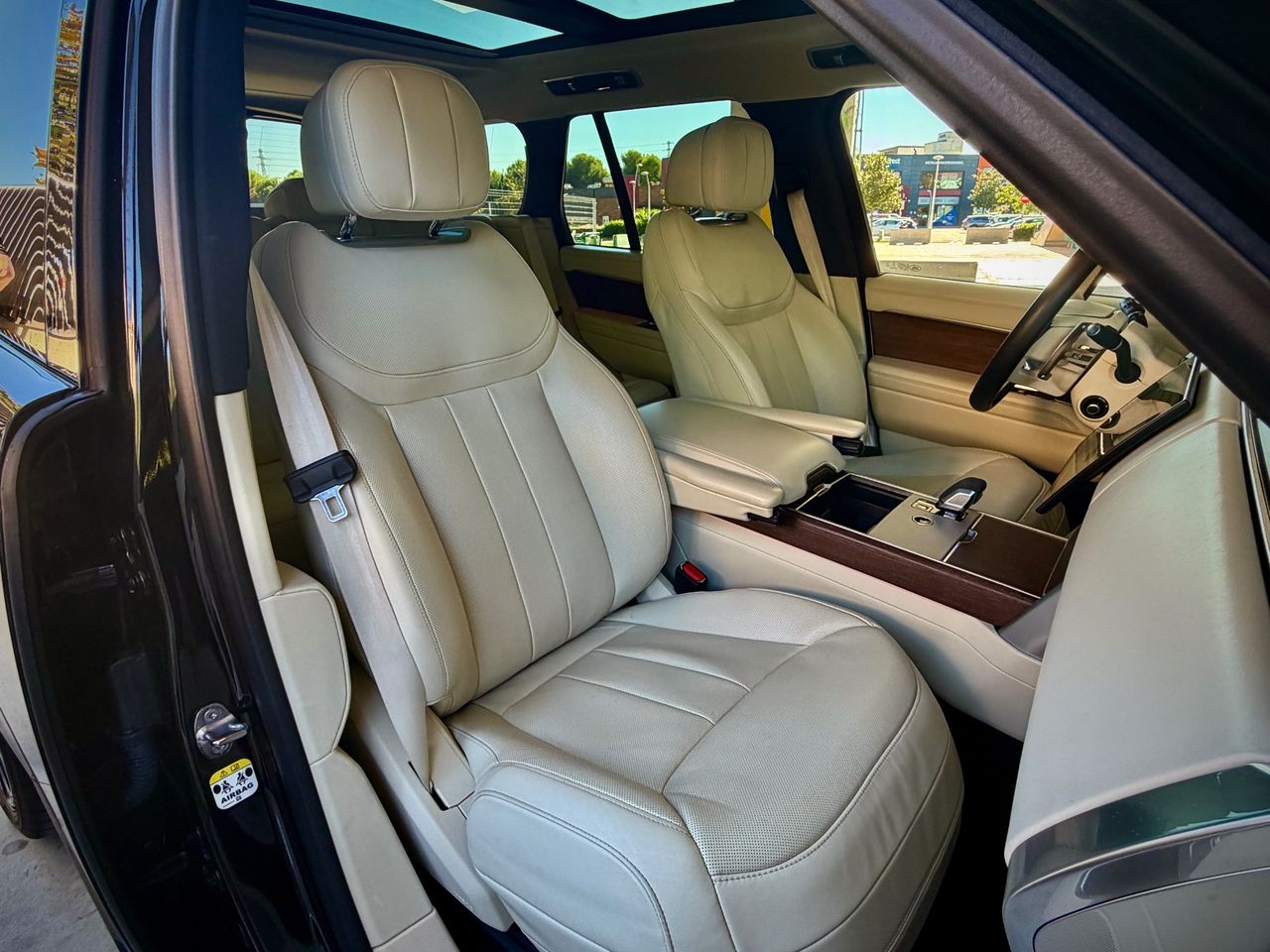Land-Rover Range Rover LWB D350 MHEV Autobiography - Foto 8