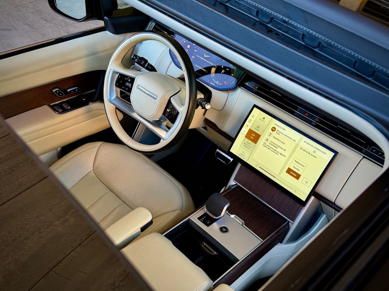 Land-Rover Range Rover LWB D350 MHEV Autobiography - Foto 33