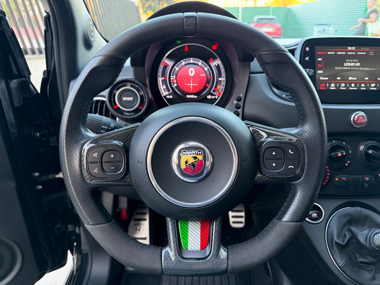 Abarth 695 695 1.4 T-JET 132 kW - Foto 15