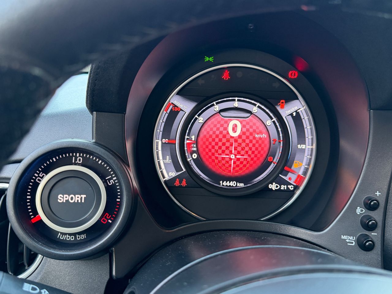 Abarth 695 695 1.4 T-JET 132 kW - Foto 16