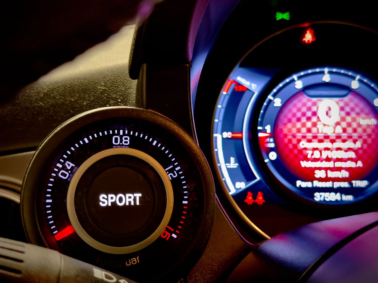 Abarth 595 1.4 T-JET 121 kW - Foto 7