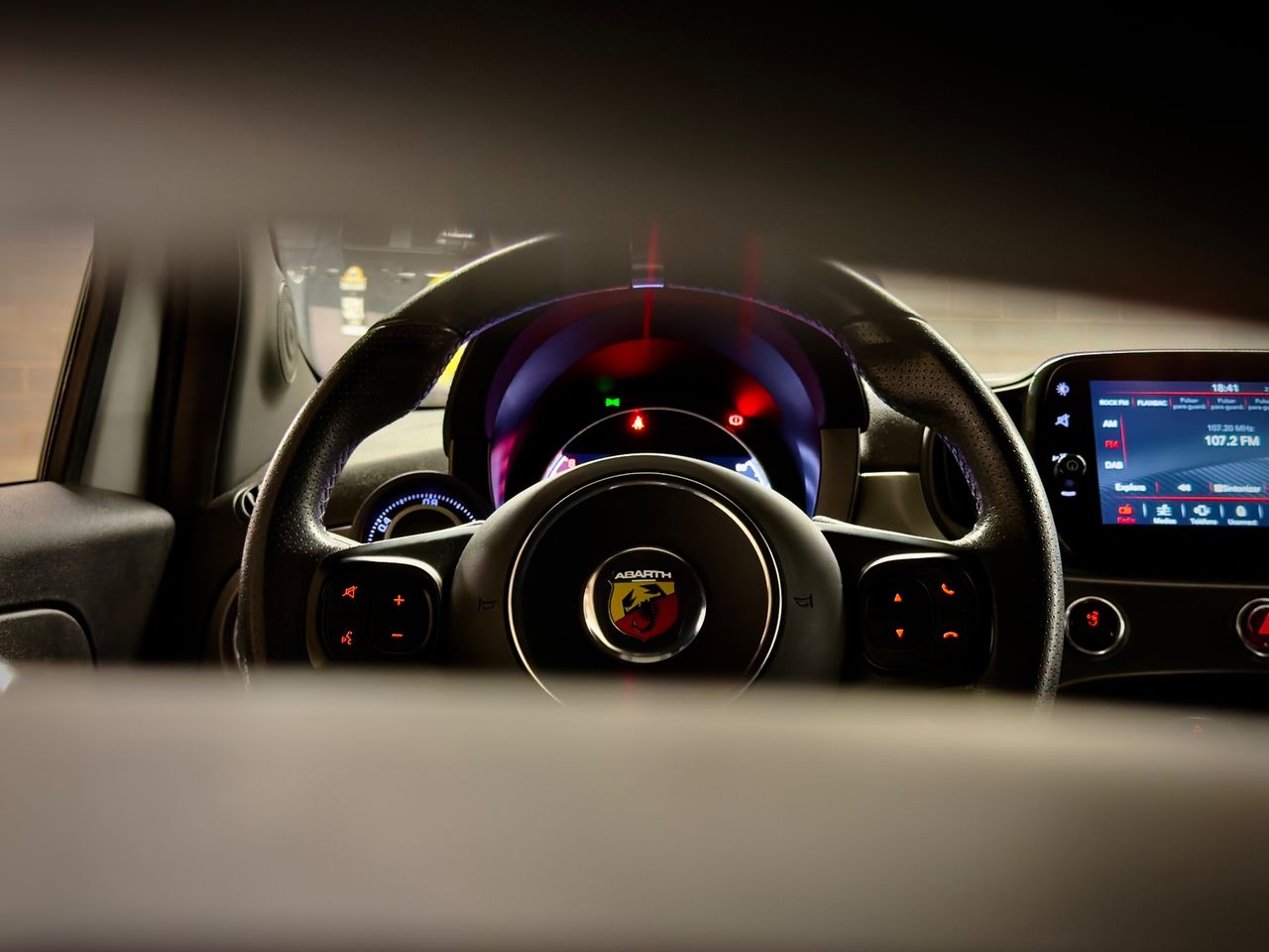Abarth 595 1.4 T-JET 121 kW - Foto 27