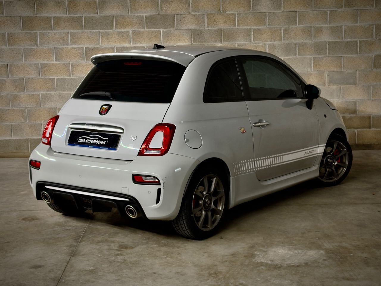 Abarth 595 1.4 T-JET 121 kW - Foto 13