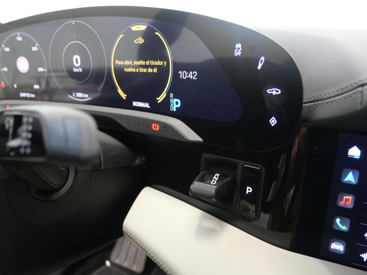 Porsche Taycan TURBO - foto 18