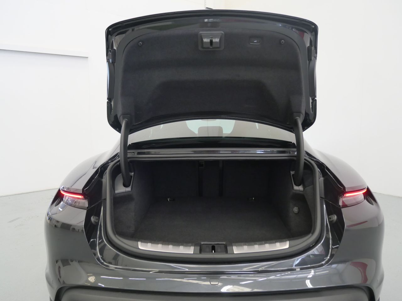 Porsche Taycan TURBO - foto 20