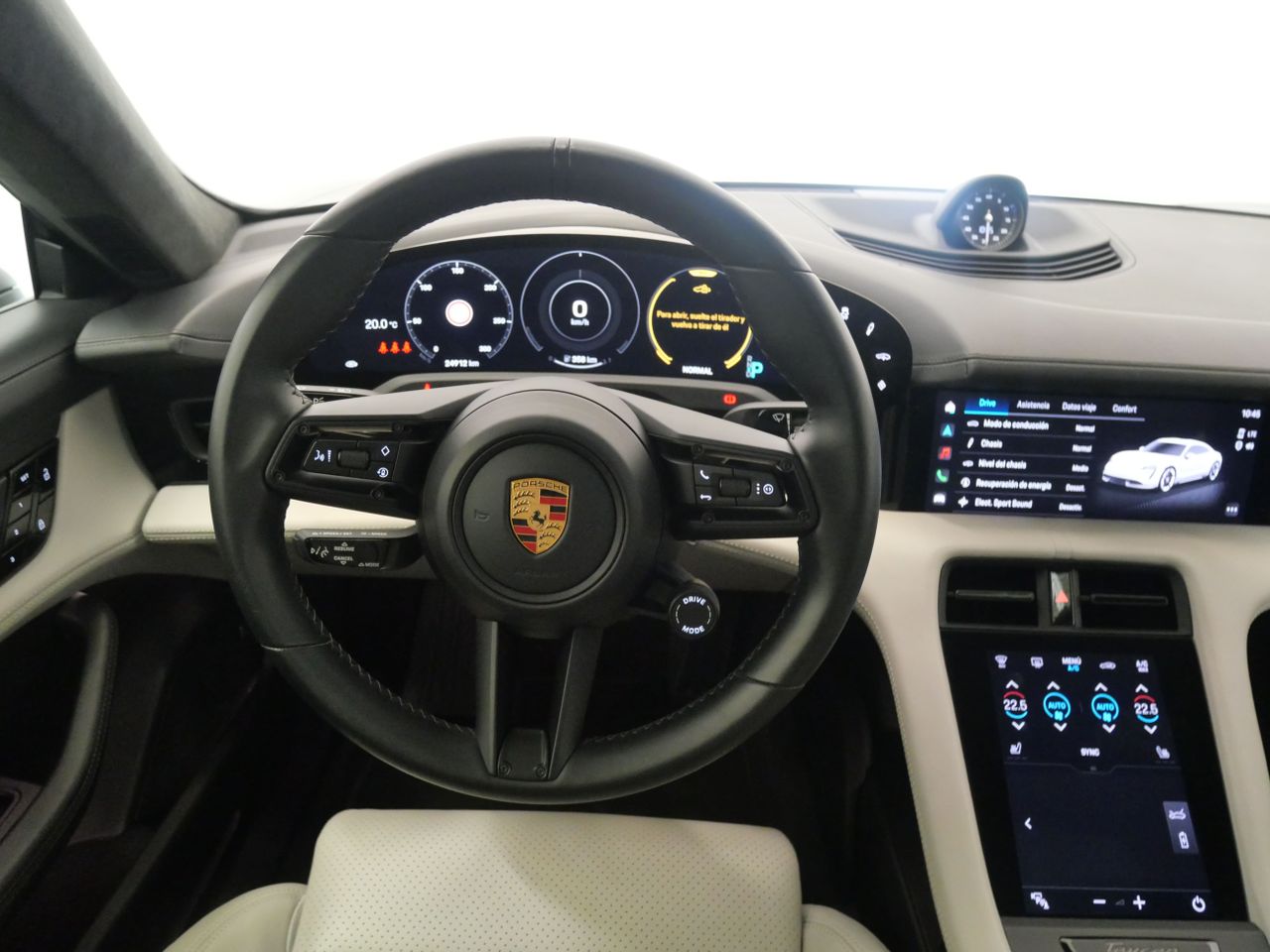 Porsche Taycan TURBO - foto 27