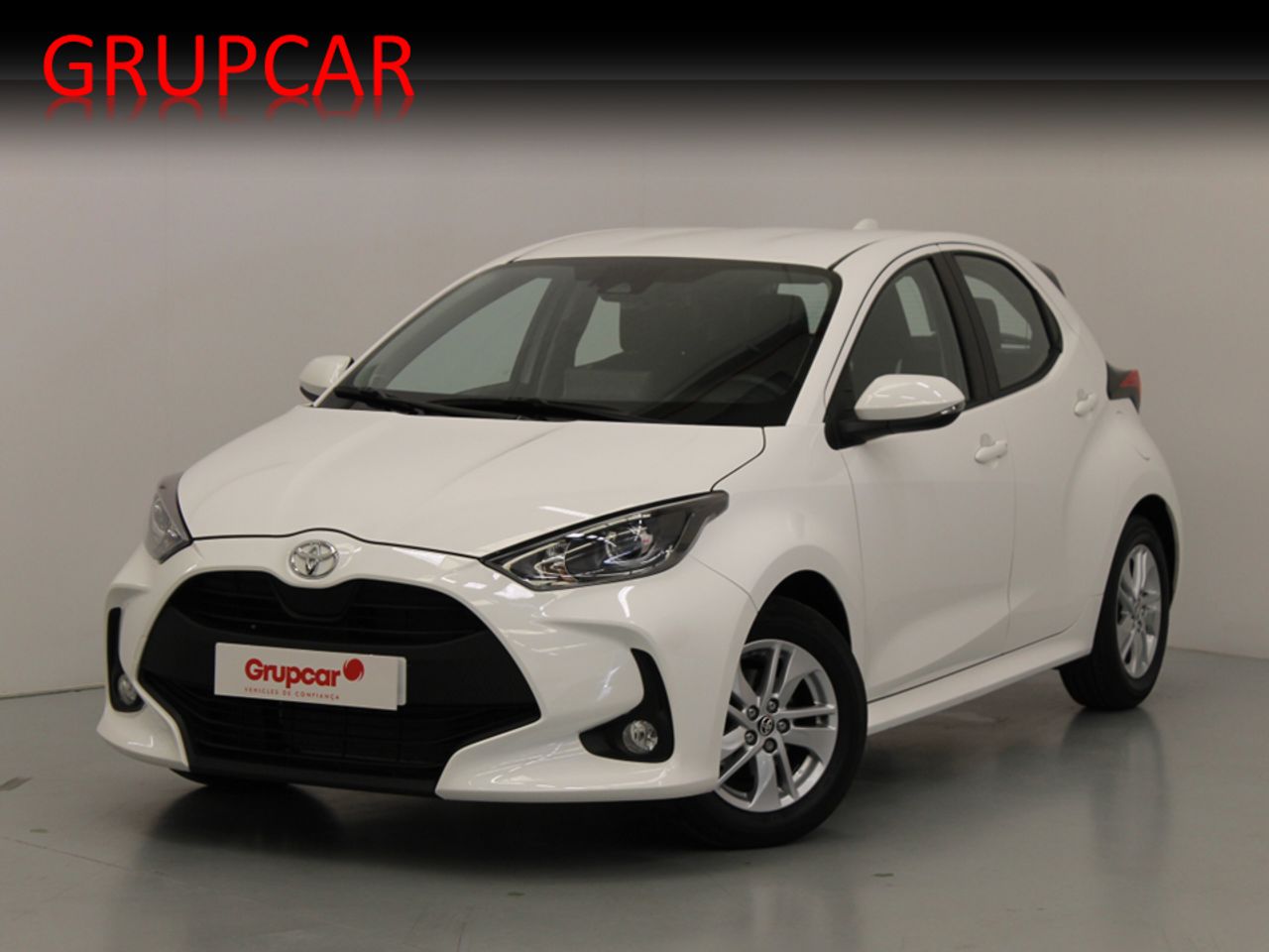 toyota yaris 2024 / foto grande (2)