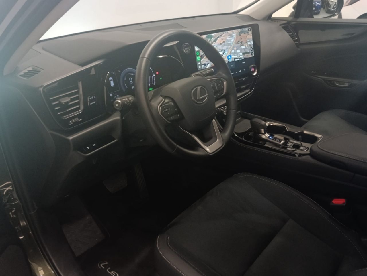 lexus nx 2024 / foto grande (3)