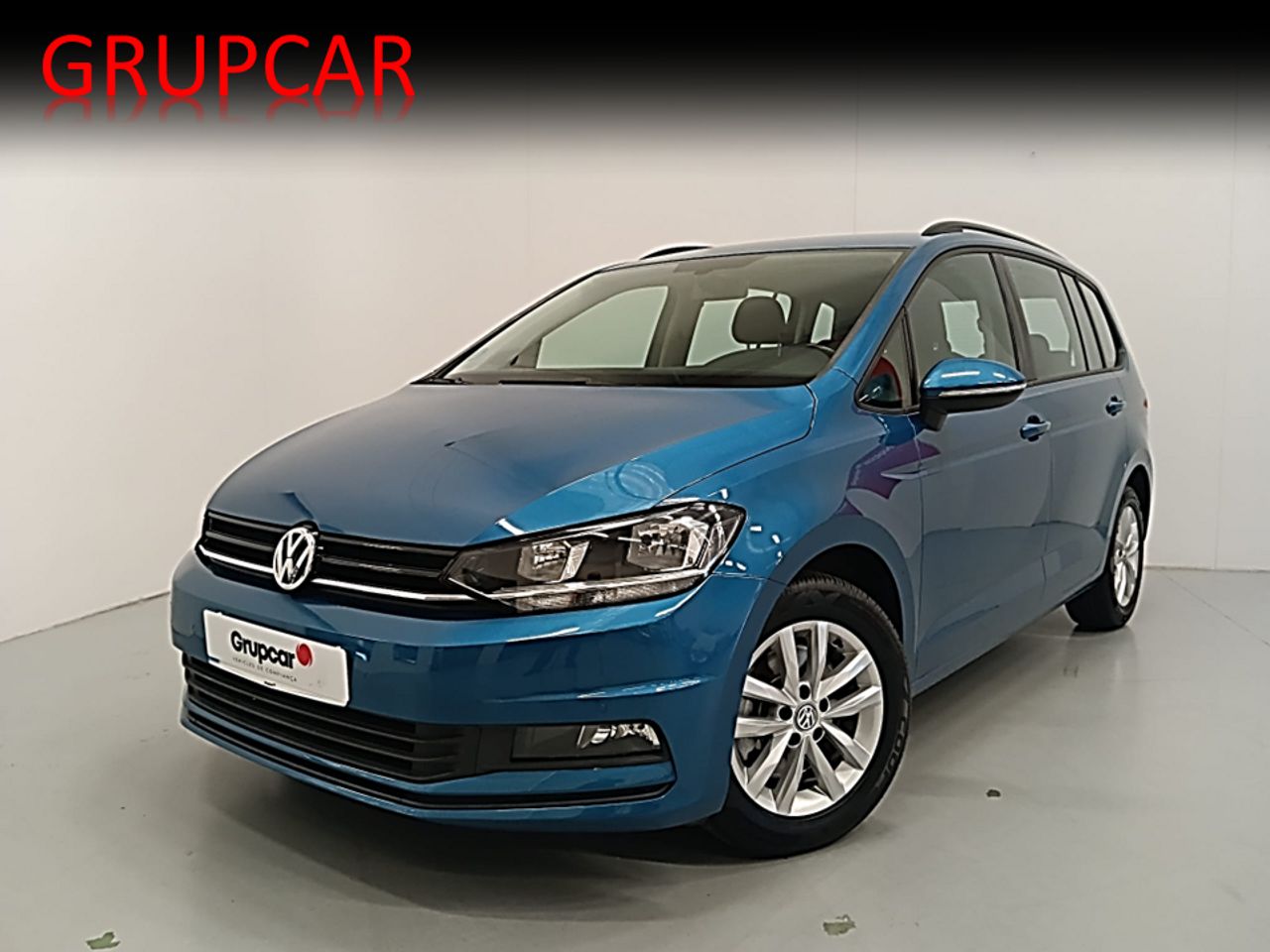 Foto volkswagen touran 2019 /