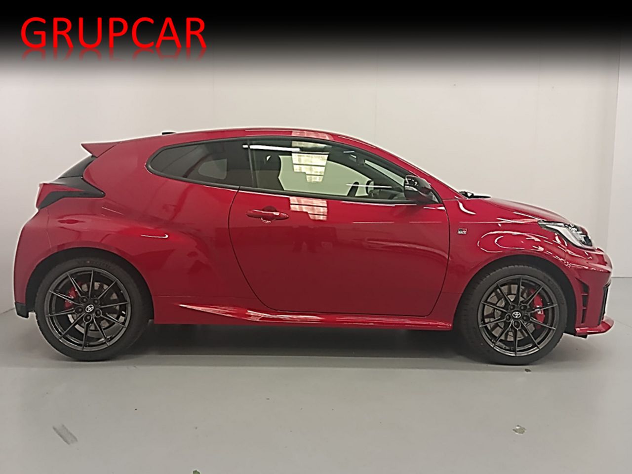 Foto toyota yaris 2024 /